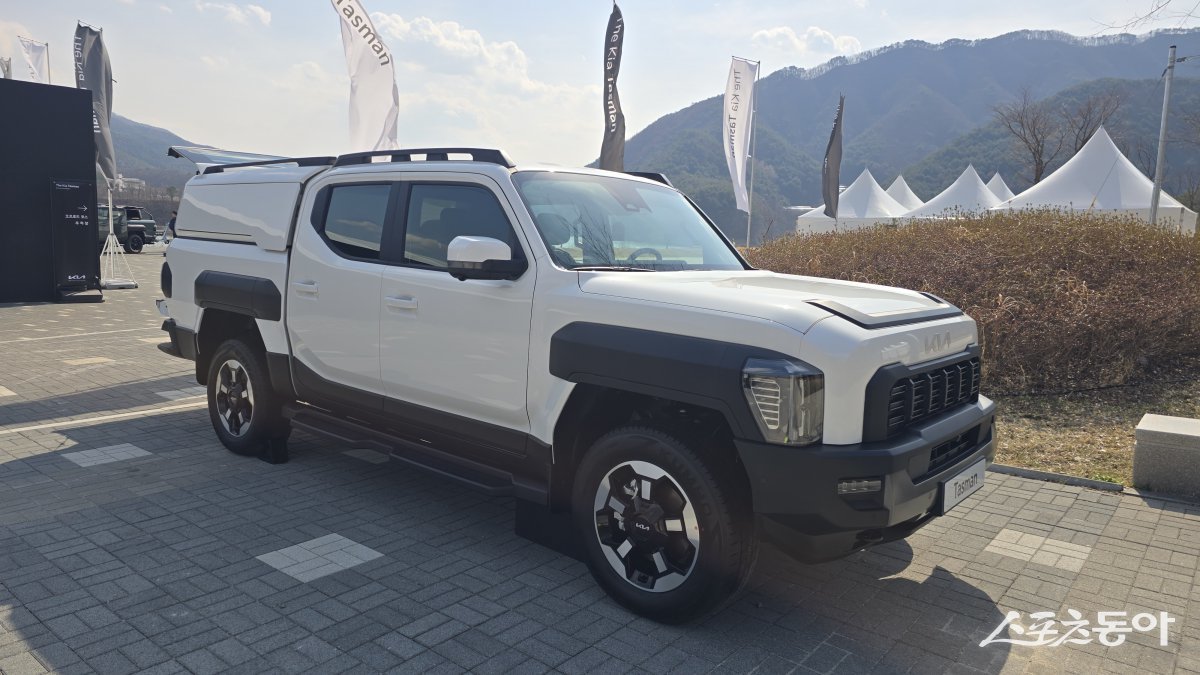 타스만은 트럭 배드 공간을 내 취향대로 다양하게 꾸밀 수 있다. 모듈형 아웃도어 플랫폼이라고 불리는 이유다. 원성열 기자 sereno@donga.com