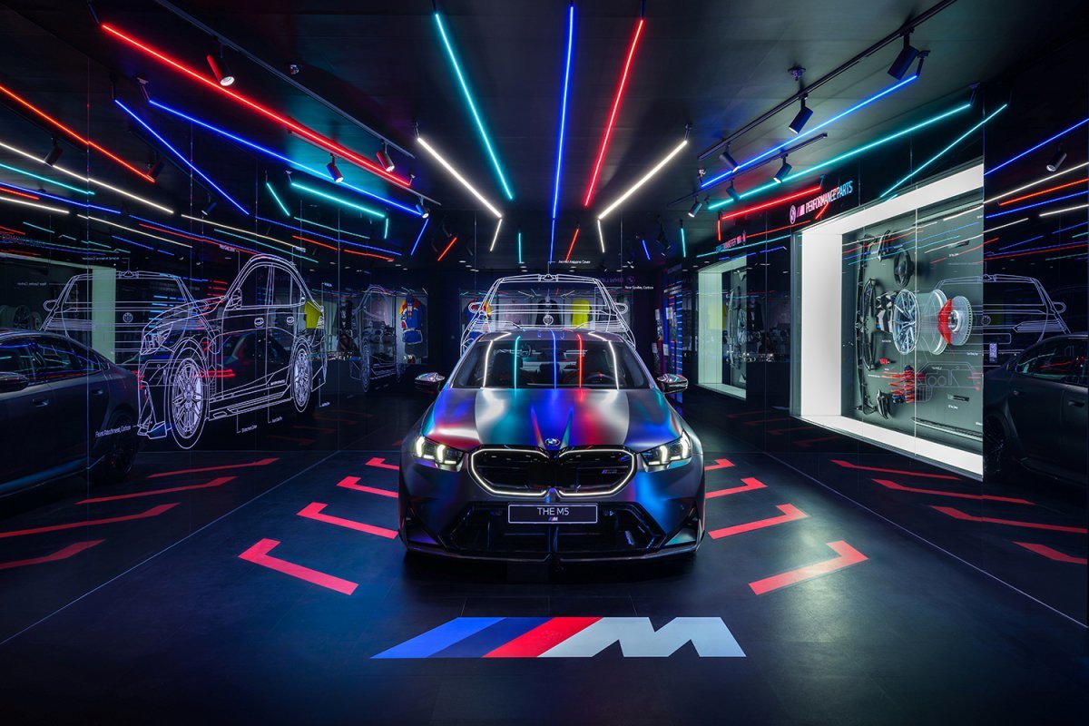 M 퍼포먼스 개러지에 전시된 BMW M5. 사진제공 |BMW 코리아