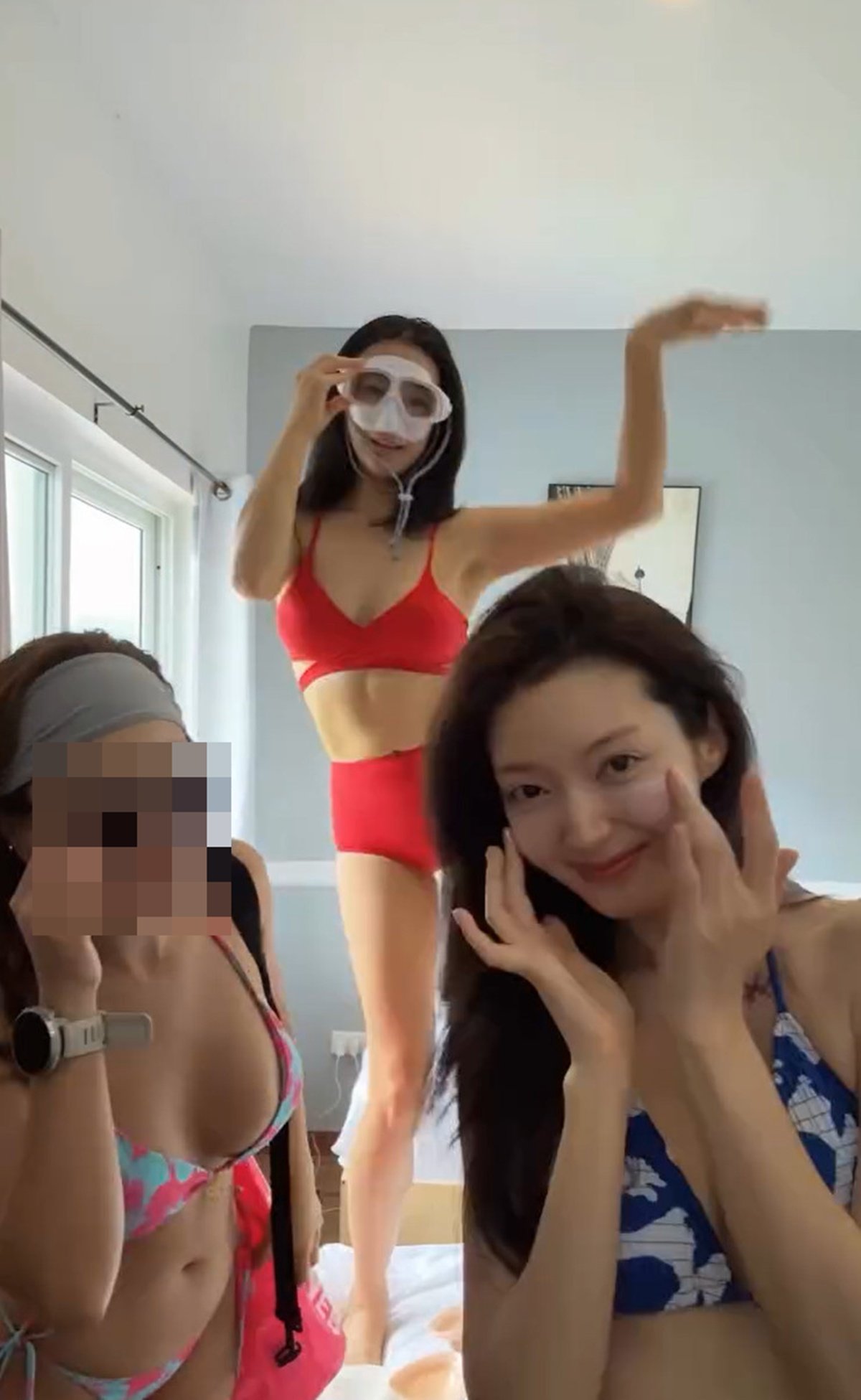 사진=김옥빈-채서진 인스타그램