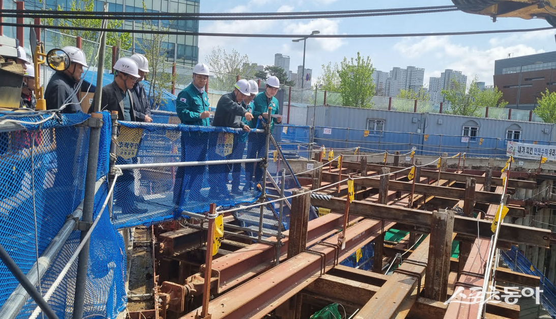 세종시가 지하 굴착 공사장 전문가와 합동으로 특별 점검을 실시했다. 사진제공｜세종시