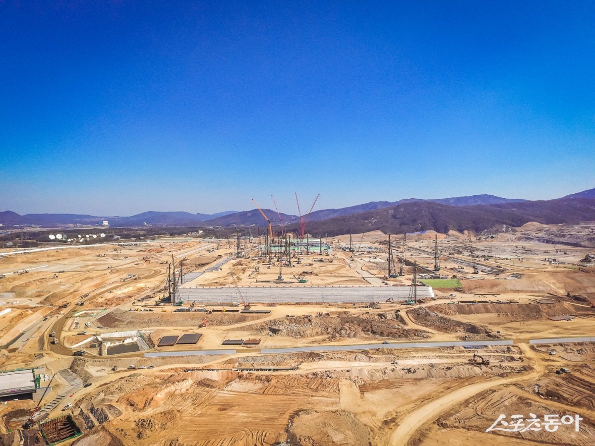 처인구 원삼면에 조성이 진행 중인 용인 반도체클러스터 일반산업단지 공사현장 전경. 사진제공|용인시