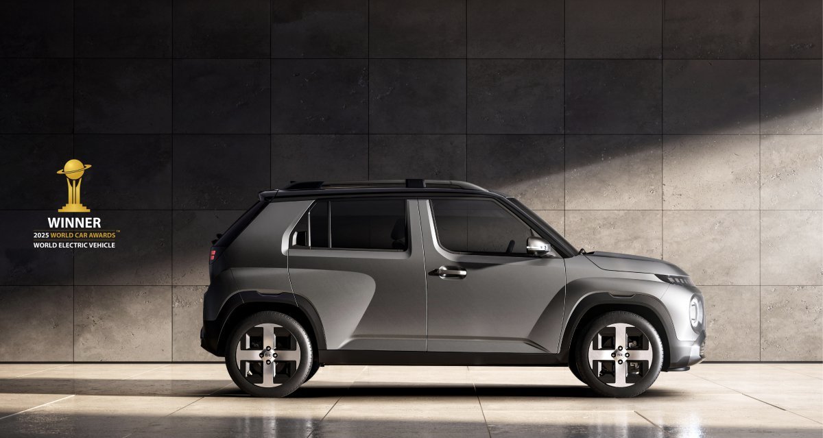 ‘2025 월드카 어워즈’에서 ‘세계 올해의 전기차’에 선정된 캐스퍼 일렉트릭. 사진제공 |현대차그룹
