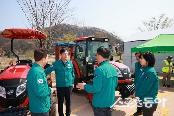 청송군, 산불 피해지역 농업기계 영농지원단 운영. 사진제공 l 청송군