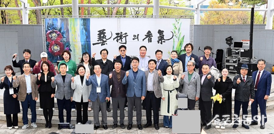 õ ,  ο â Ȱ ȸ  ⡯ 