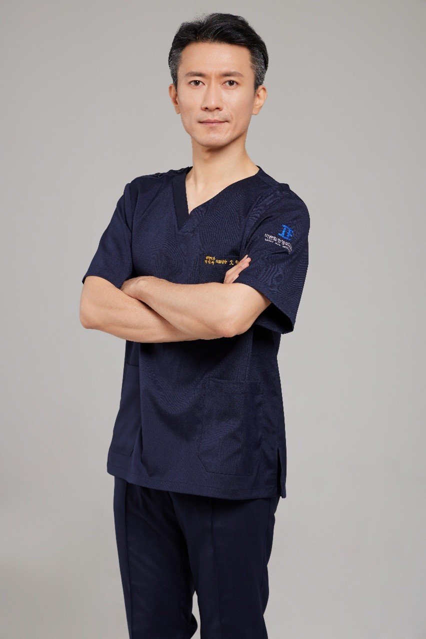 성남 바른힐정형외과 오형탁 원장 .  사진제공ㅣ바른힐정형외과