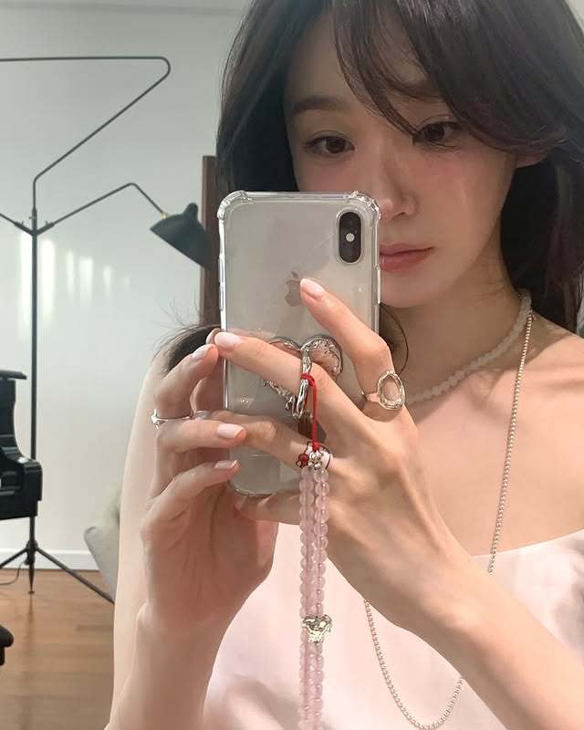 강민경 SNS 캡처