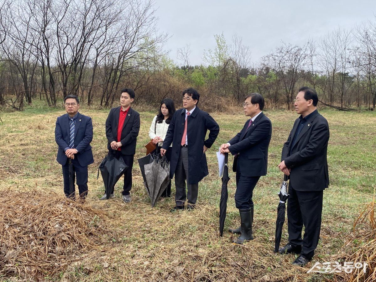 배준영 국회의원은 지난 22일 오후 영종국제도시 내 종합병원 부지 후보 3곳을 직접 방문해 부지 현황 및 추가 선정 가능성을 면밀히 점검했다. 사진제공|배준영 의원