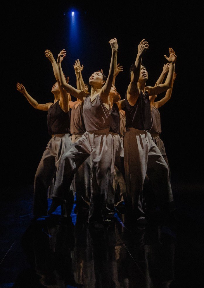 공연 중인 한국예술종합학교 재학생 무용단.  사진제공ㅣ국립박물관문화재단