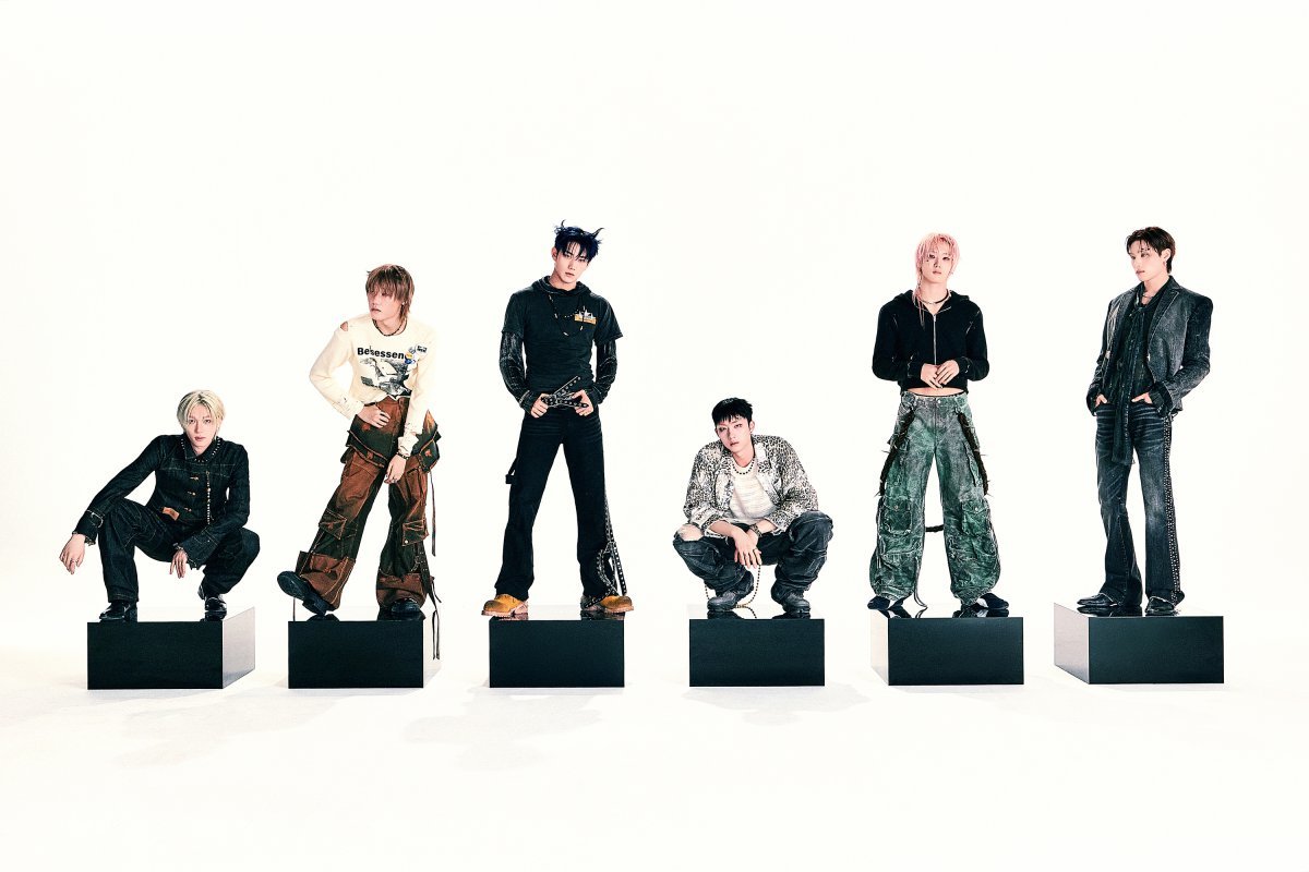 발표하는 앨범마다 독창적 아이디어를 선보였던 ‘콘셉트 장인.’ 이번에도 피원하모니는 미니 8집을 통해 ‘영웅 파업’ 이란 새로운 서사를 펼쳐낸다. 사진제공|FNC엔터테인먼트