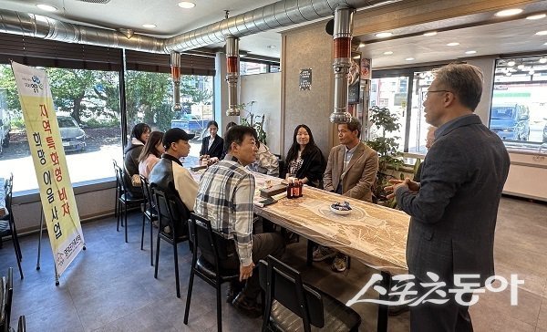 영덕군가족센터, 외국인 유학생 초청 기업체 방문 행사. 사진제공 l 영덕군