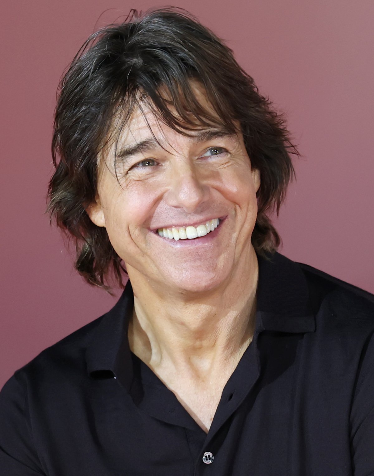 (서울=뉴스1) 권현진 기자 = 배우 톰 크루즈가 8일 오후 서울 송파구 올림픽로 롯데시네마 월드타워점에서 열린 영화 ‘미션 임파서블: 파이널 레코닝’ 기자간담회에 참석해 미소를 짓고 있다. ‘미션 임파서블: 파이널 레코닝’은 인류를 위협하는 절체절명의 위기에 내몰린 에단 헌트(톰 크루즈)와 IMF 팀원들이 목숨을 걸고 미션에 뛰어드는 이야기를 담은 액션 블록버스터이다. 2025.5.8/뉴스1