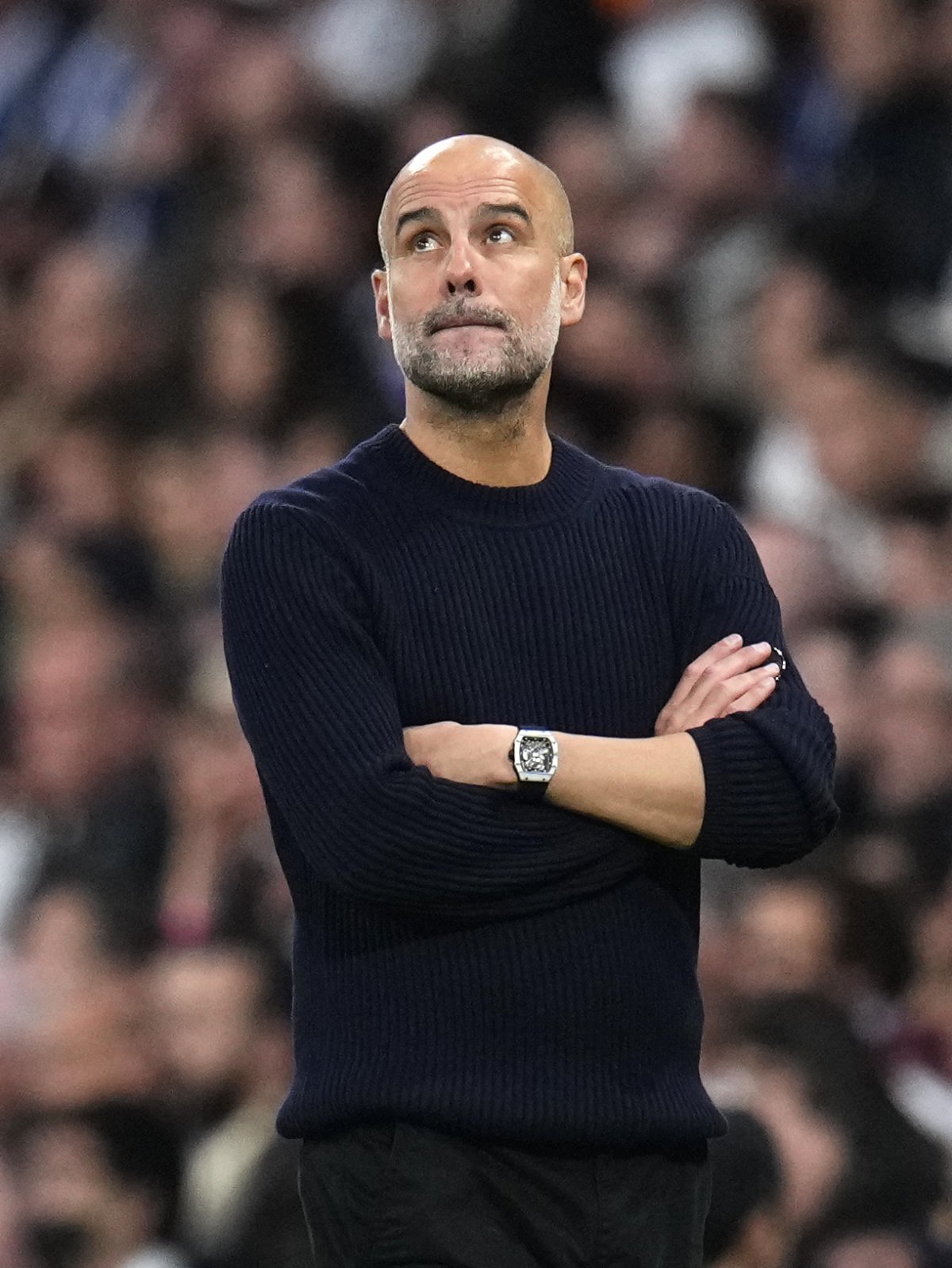 펩 과르디올라 맨체스터시티 감독은 구단에 선수단 규모를 줄여달라고 요구했다. 24명 이상의 선수를 균등하게 훈련시키고, 매경기 5~7명의 선수를 출전명단에서 제외해야 하는 게 적잖은 부담이어서다. AP뉴시스