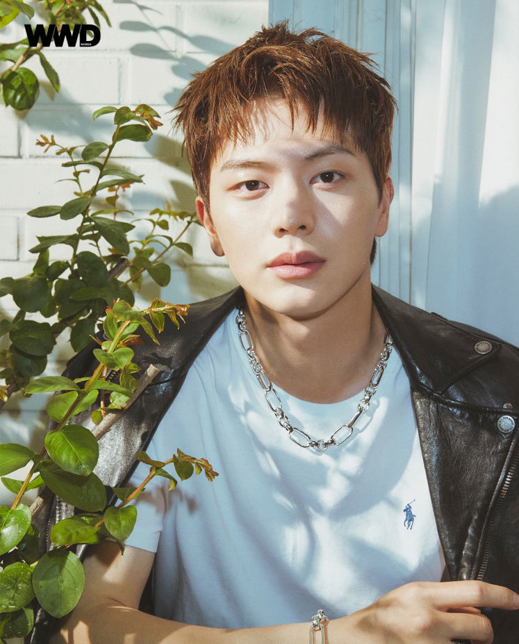 육성재, 얼굴도 얼굴인데 정말 얼굴도 얼굴이다 [화보]