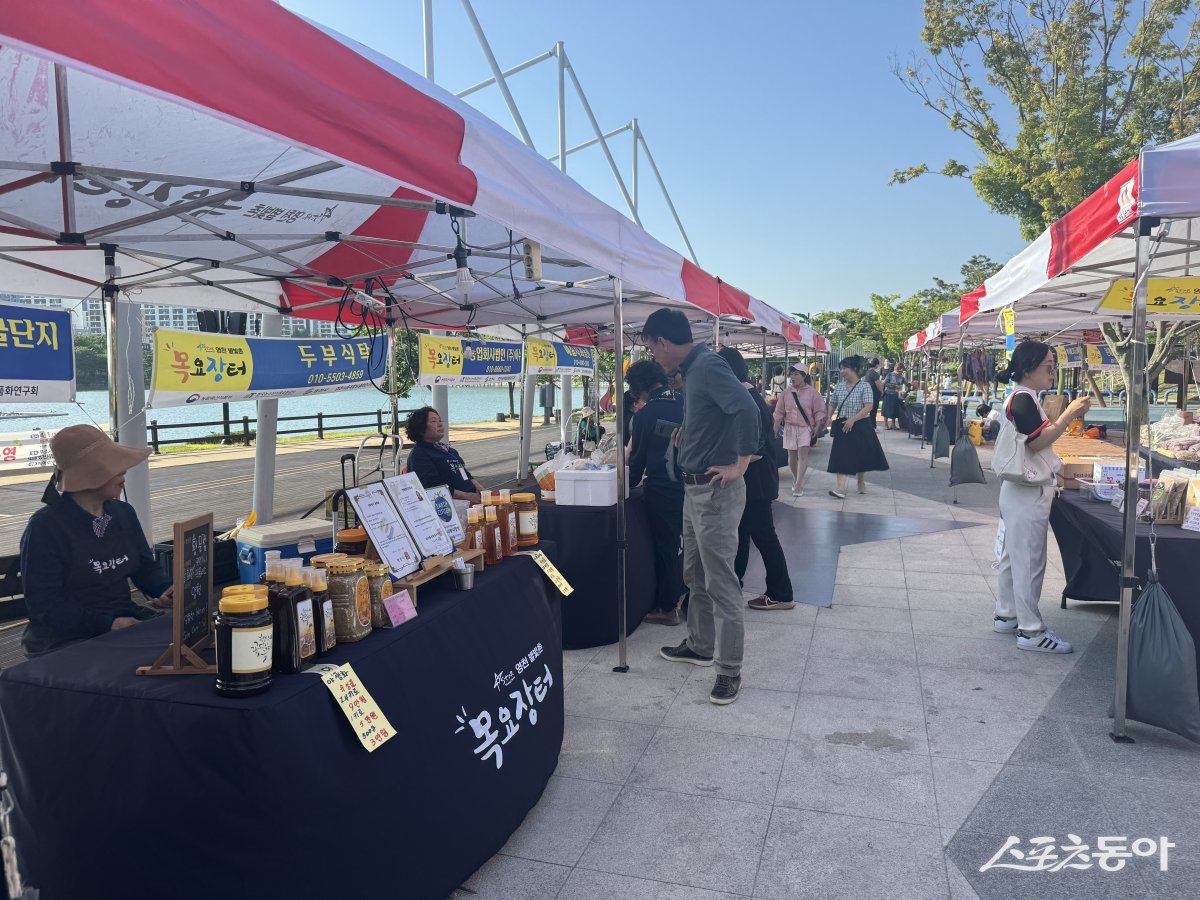 별빛촌목요장터  개장. 사진제공 ㅣ영천시