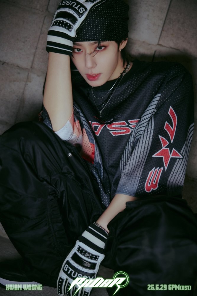 원어스 환웅. 사진제공ㅣ알비더블유