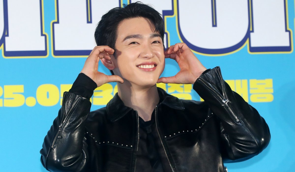 [서울=뉴시스] 김혜진 기자 = 배우 박진영이 12일 오전 서울 광진구 롯데시네마 건대입구에서 열린 영화 ‘하이파이브’(감독 강형철) 제작보고회에서 포즈를 취하고 있다.  ‘하이파이브’는 장기이식으로 우연히 각기 다른 초능력을 얻게 된 다섯 명이 그들의 능력을 탐하는 자들과 만나 벌어지는 이야기를 그린 코믹 액션 활극. 오는 30일 개봉한다. 2025.05.12. jini@newsis.com