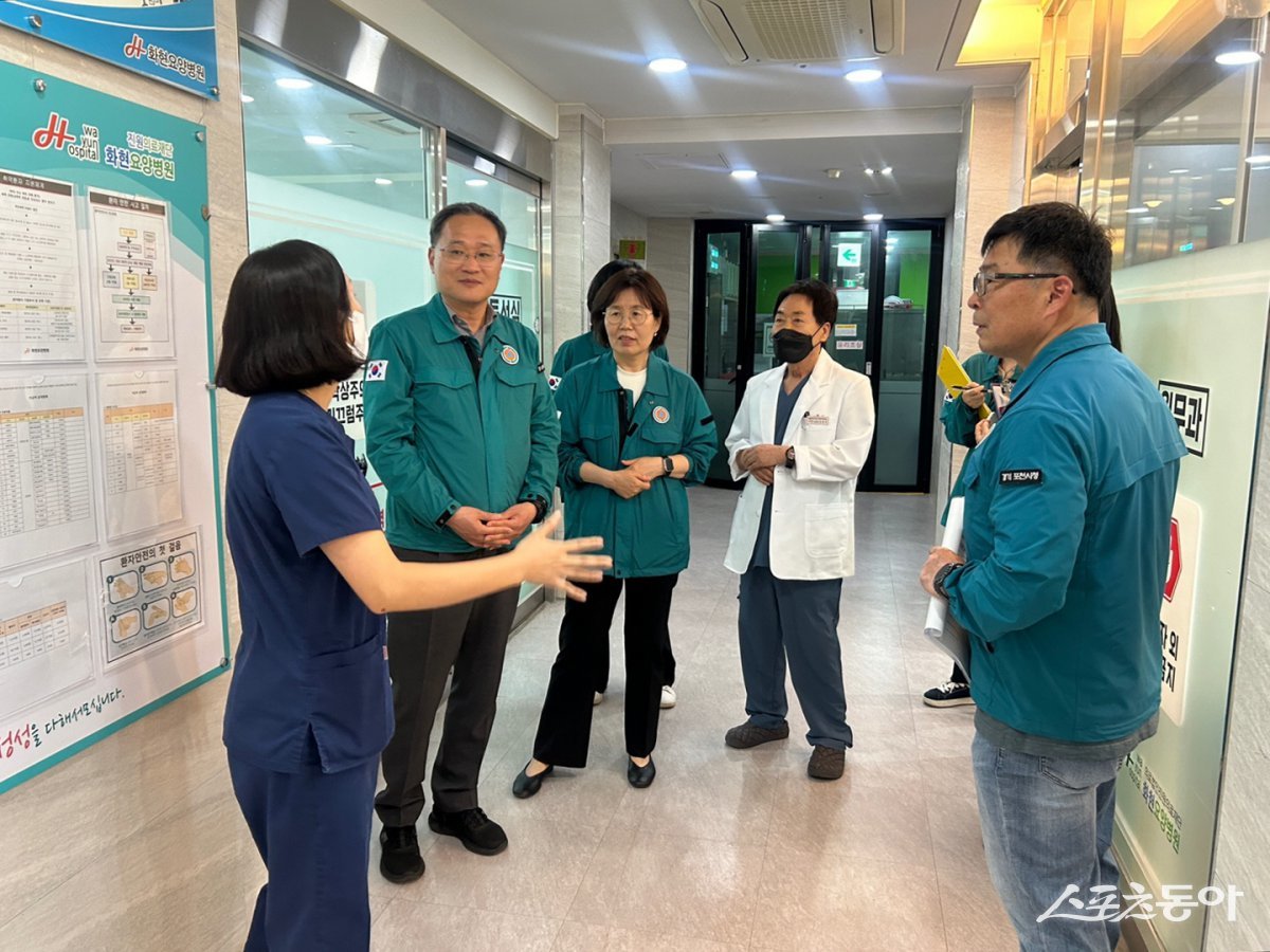 포천시는 요양병원 대상 ‘2025년 집중안전점검’ 실시하고 있다. 사진제공ㅣ포천시