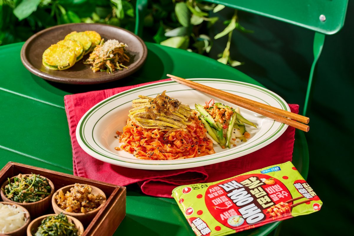 송하슬람 셰프와 콜라보한 농심 ‘제철맞은 칼빔면’. 사진제공| 농심