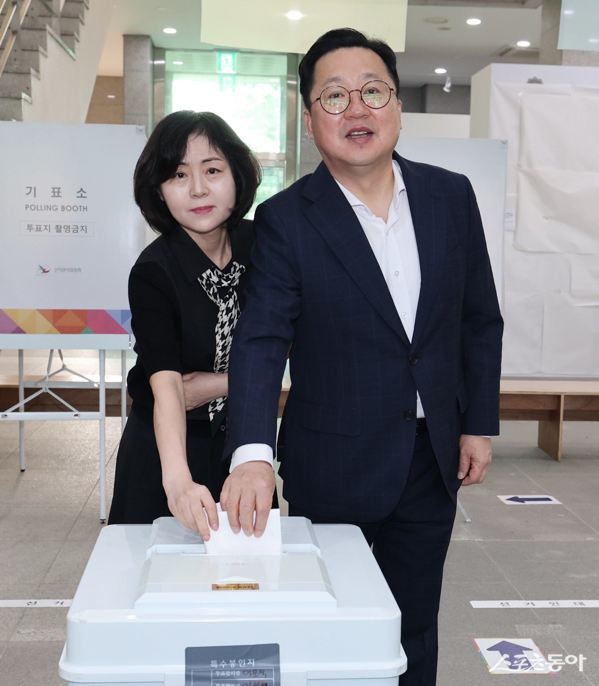 이장우 대전시장은 6월 3일 오전 8시, 대전 동구 소제동 전통나래관 투표소에서 제21대 대통령 선거 본투표를 마쳤다. 사진제공｜대전시