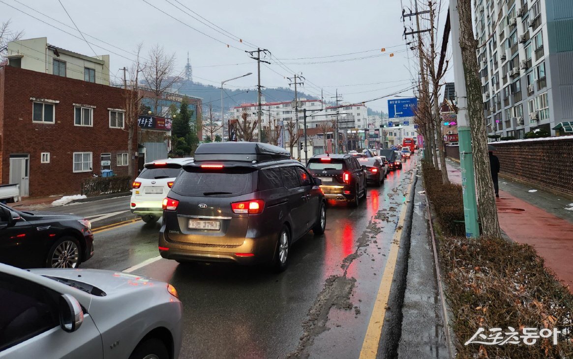 목포시 옛 경찰서사거리-용해지구삼거리 간 도로 정체사진. 사진제공=목포시