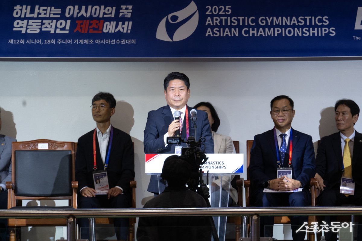 제천시는 지난 6월 5일 오후 제천체육관에서 ‘2025 기계체조 아시아선수권대회’ 개회식을 개최했다. 사진제공｜제천시