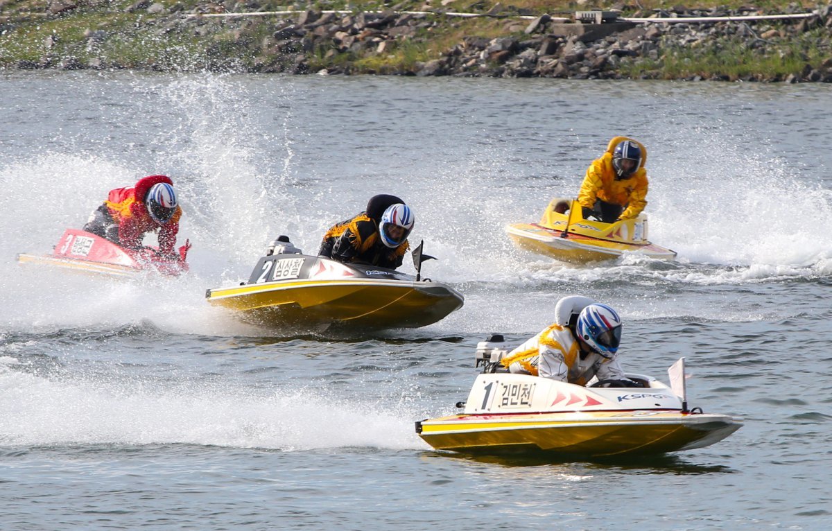 3지난해 6월 열렸던  경정 왕중왕전 경주 장면, 지난 대회에서는 김민천(2기, A1)이 우승을 했다   사진제공 ｜국민체육진흥공단