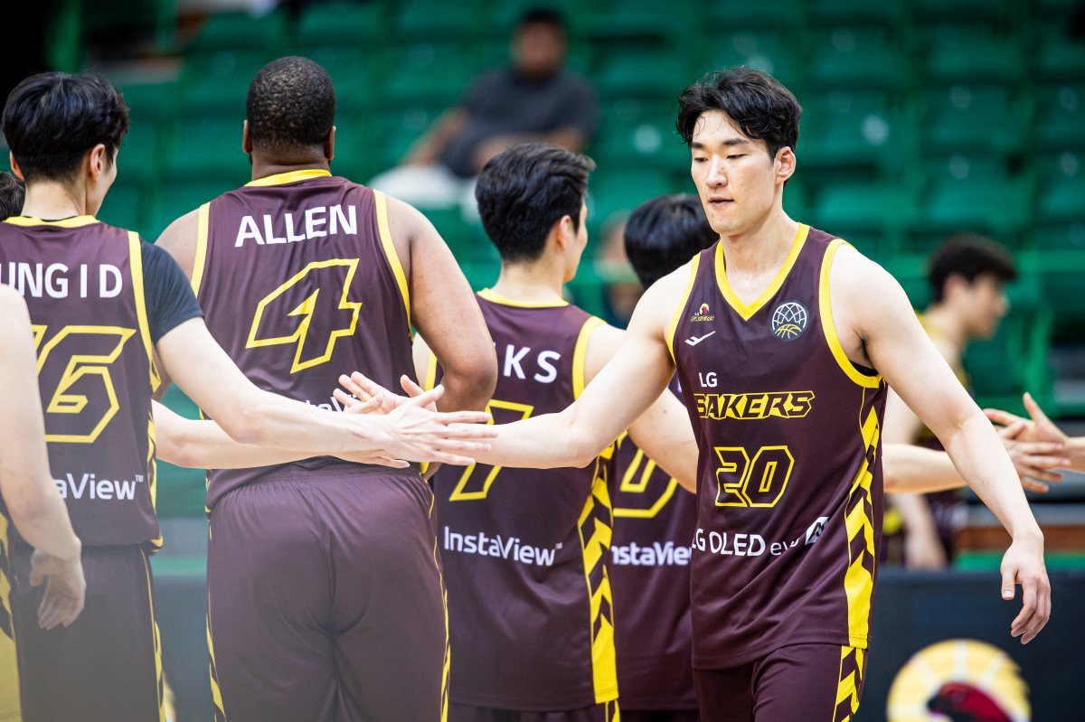 창원 LG 선수가 FIBA BCL 아시아 조별리그에서 2연패를 당했다. 사진제공|BCL ASIA