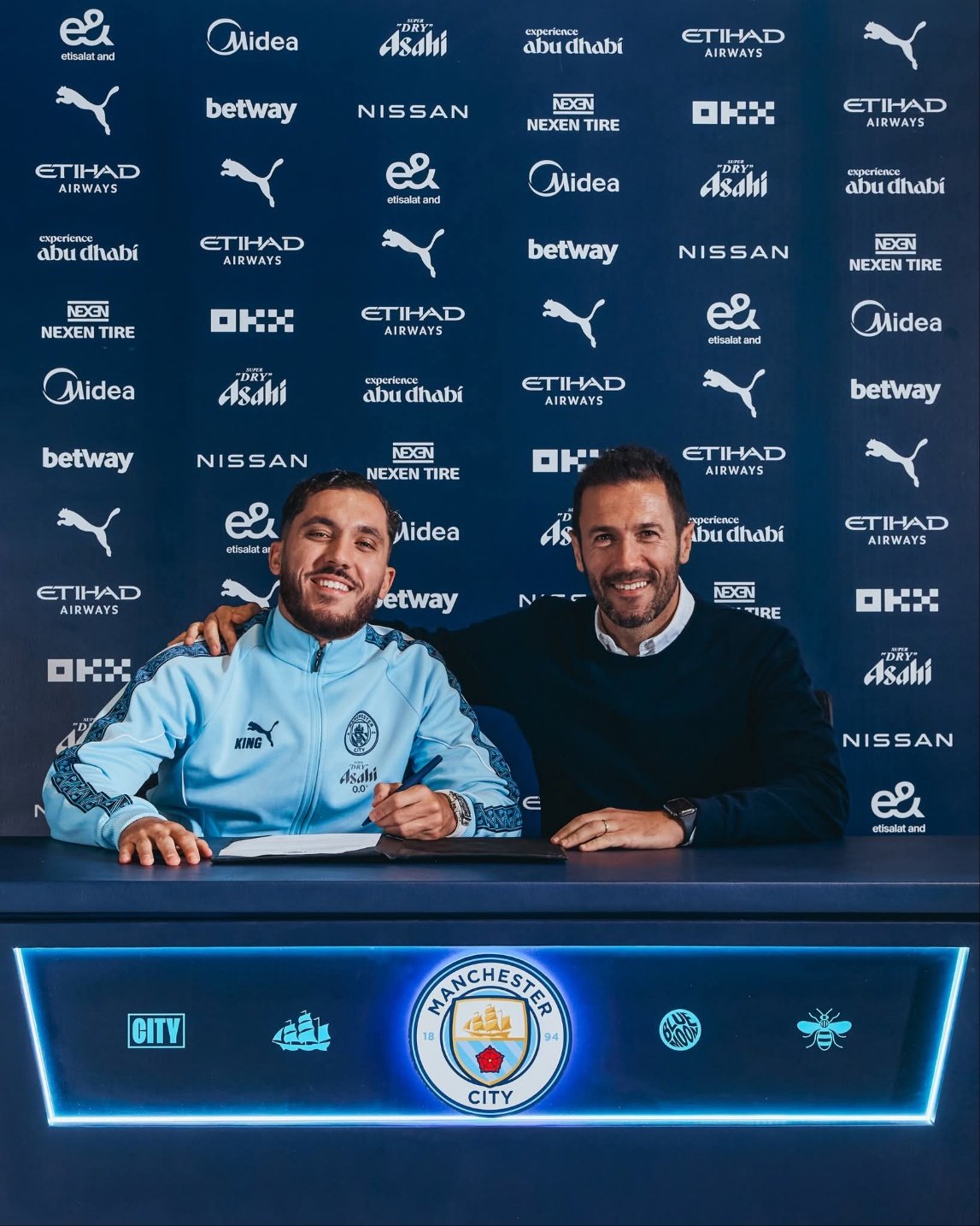 명가 재건을 목표한 맨체스터 시티가 노쇠한 중원에 활력을 불어넣기 위해 리옹의 프랑스 국가대표 라얀 셰르키를 데려왔다. 사진출처｜맨체스터 시티 페이스북