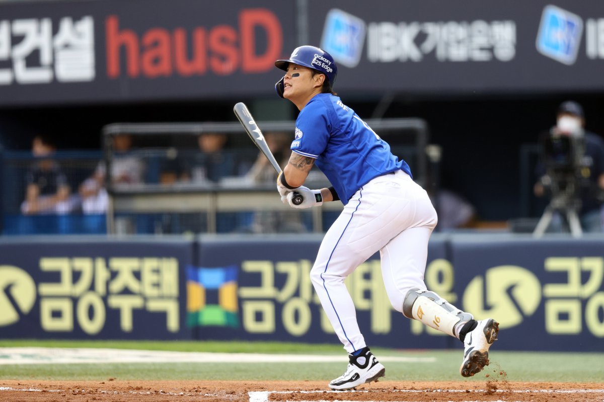 삼성 류지혁은 10일 광주 KIA전에서 왼쪽 엄지손가락을 다쳤다. 병원 검진받은 4곳의 결과가 모두 달라 대구로 이동해 재검진할 계획이다. 사진제공｜삼성 라이온즈