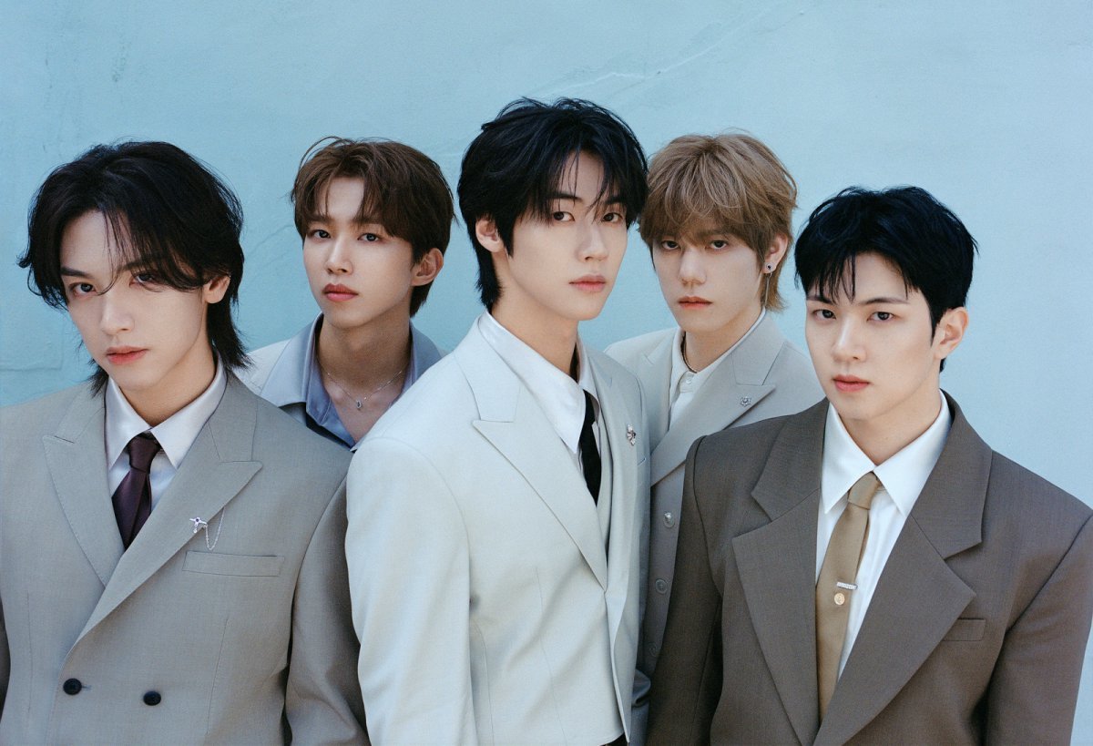 엔플라잉의 10년 서사는 최근 내놓은 화제의 앨범 ‘에버라스팅’(Everlasting)에서 ‘노래’로 들을 수 있다. 사진제공|FNC엔터테인먼트