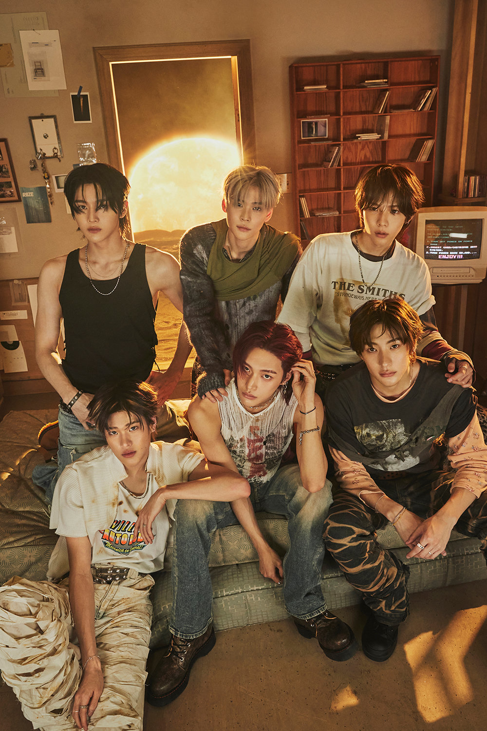 라이즈가 첫 정규 앨범 ‘ODYSSEY’로 써클 월간 리테일 차트 1위에 오르며 국내외 음반 차트 석권, 3연속 밀리언셀러 기록, 글로벌 챌린지 열풍 등으로 ‘대세 행보’를 입증했다. 사진제공| SM엔터테인먼트