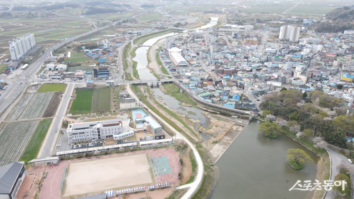 함평천 전경. 사진제공=함평군