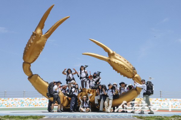 2025 아이더 하이커스데이 성공적  개최를 위한 사전 행사가 영덕에서 성황리에 진행됐다. 사진제공 ㅣ 영덕군