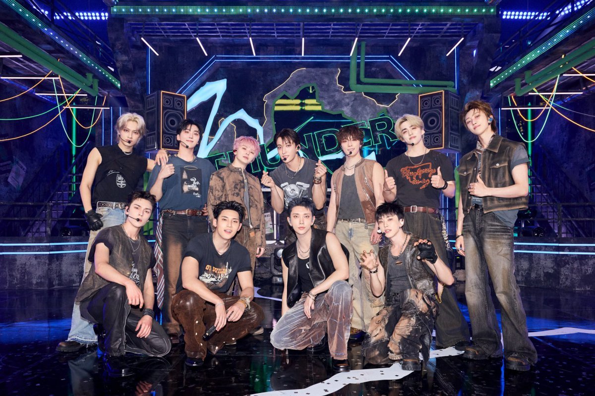 세븐틴이 타이틀곡 ‘THUNDER’로 음악방송 7관왕을 달성하며, 활동 종료 후에도 압도적인 인기를 이어가고 있다. 사진제공 | 플레디스 엔터테인먼트