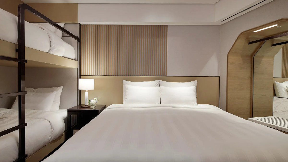 롯데호텔 월드, 주니어 스위트 패밀리 트리플 룸                사진제공｜롯데호텔앤리조트