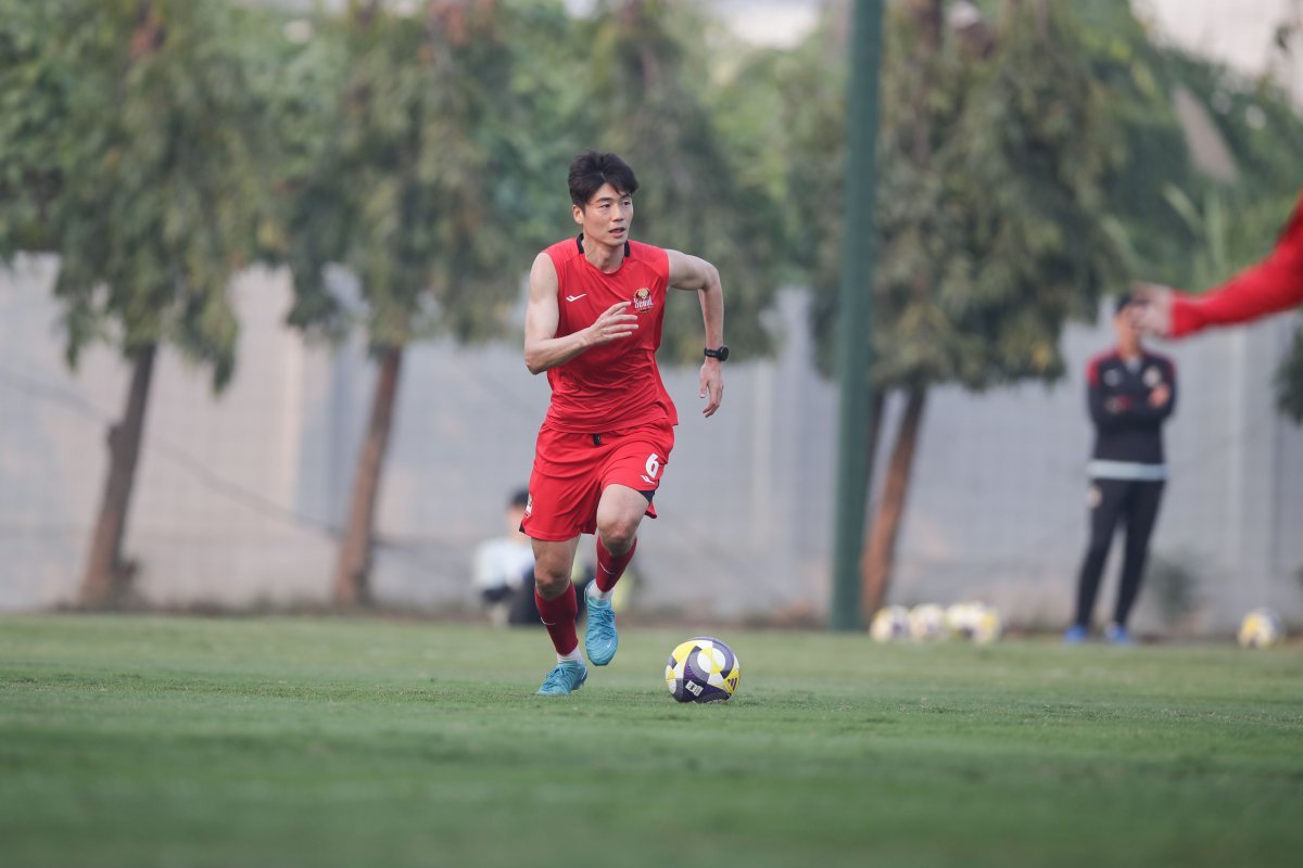 서울의 상징적 미드필더 기성용이 포항으로 이적할 가능성이 커지고 있다. 최근 줄어든 출전시간이 포항과 이적 협상의 도화선이 됐다. 사진제공｜한국프로축구연맹