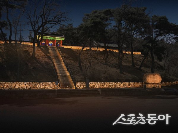 경주시는 APEC 정상회의를 앞두고 문화유산에 대한 야간 경관조명 설치 사업에 착수했다. 사진제공 ㅣ 경주시