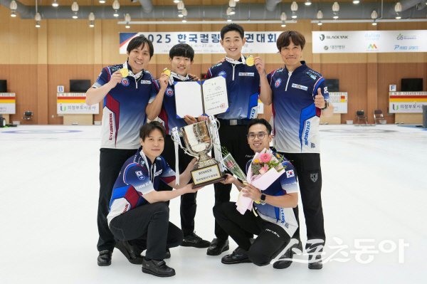 경상북도체육회 남자컬링팀이 2025 KB금융 한국컬링선수권대회서 우승했다. 사진제공 ㅣ 경북체육회