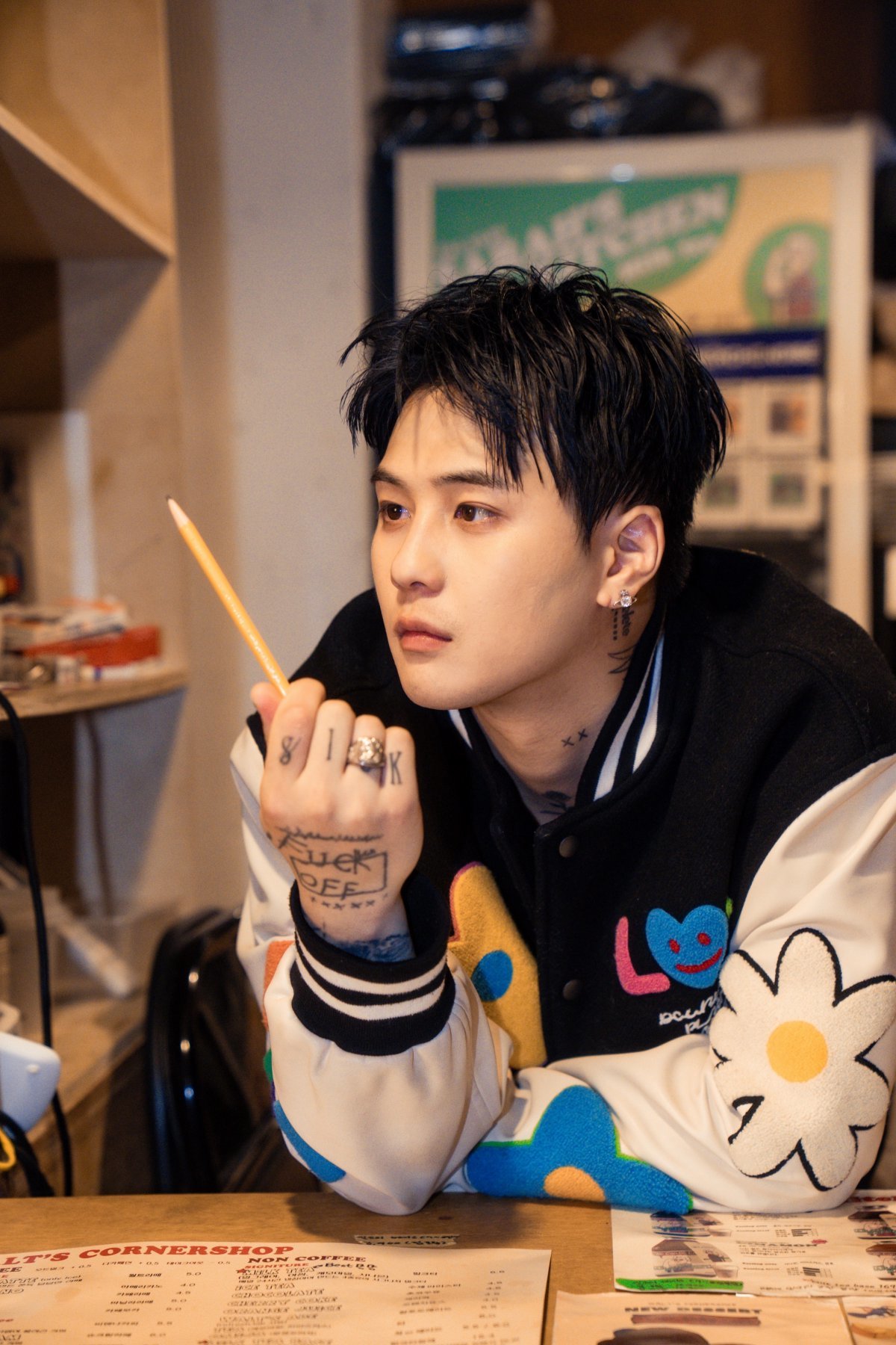 가수 백진. 사진제공ㅣ더에잇이엔티