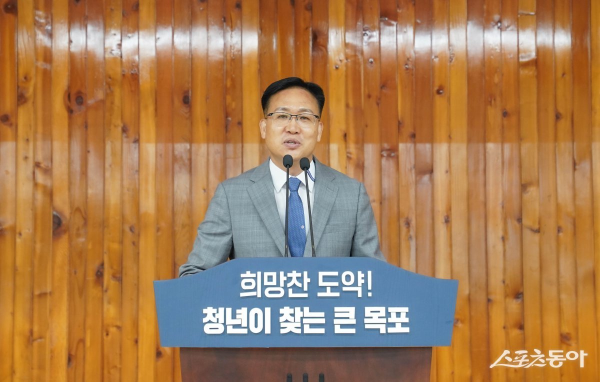 조석훈 목포시 신임 부시장이 1일 오전 제51대 목포시 부시장 취임식에서 인사말을 하고 있다. 사진제공=목포시