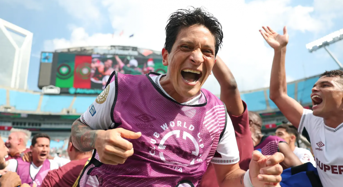 플루미넨시 카노가 1일(한국시간) 미국 노스캐롤라이나주 샬럿의 뱅크오브아메리카스타디움에서 벌어진 인터 밀란과 클럽월드컵 16강전에서 2-0으로 이긴 뒤 기뻐하고 있다. 그는 전반 3분 선제 결승 골을 넣으며 팀의 8강행에 앞장섰다. 사진출처│클럽월드컵 홈페이지