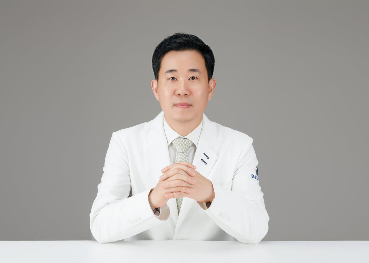 의정부 연세고든병원 혈관통증센터 장효중 원장. 사진제공ㅣ의정부 연세고든병원
