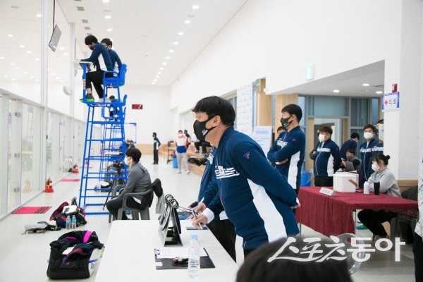 제28회 금곡배 전국 초중고 스쿼시 선수권대회가 김천종합스포츠타운에서 개최된다. 사진제공 ㅣ 김천시