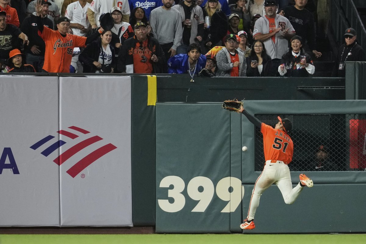 샌프란시스코 이정후는 12일 다저스전에서 6번타자 중견수로 선발출전해 결승 2타점 3루타를 포함해 4타수 3안타 3타점으로 활약했다. 샌프란시스코(미 캘리포니아주)|AP뉴시스