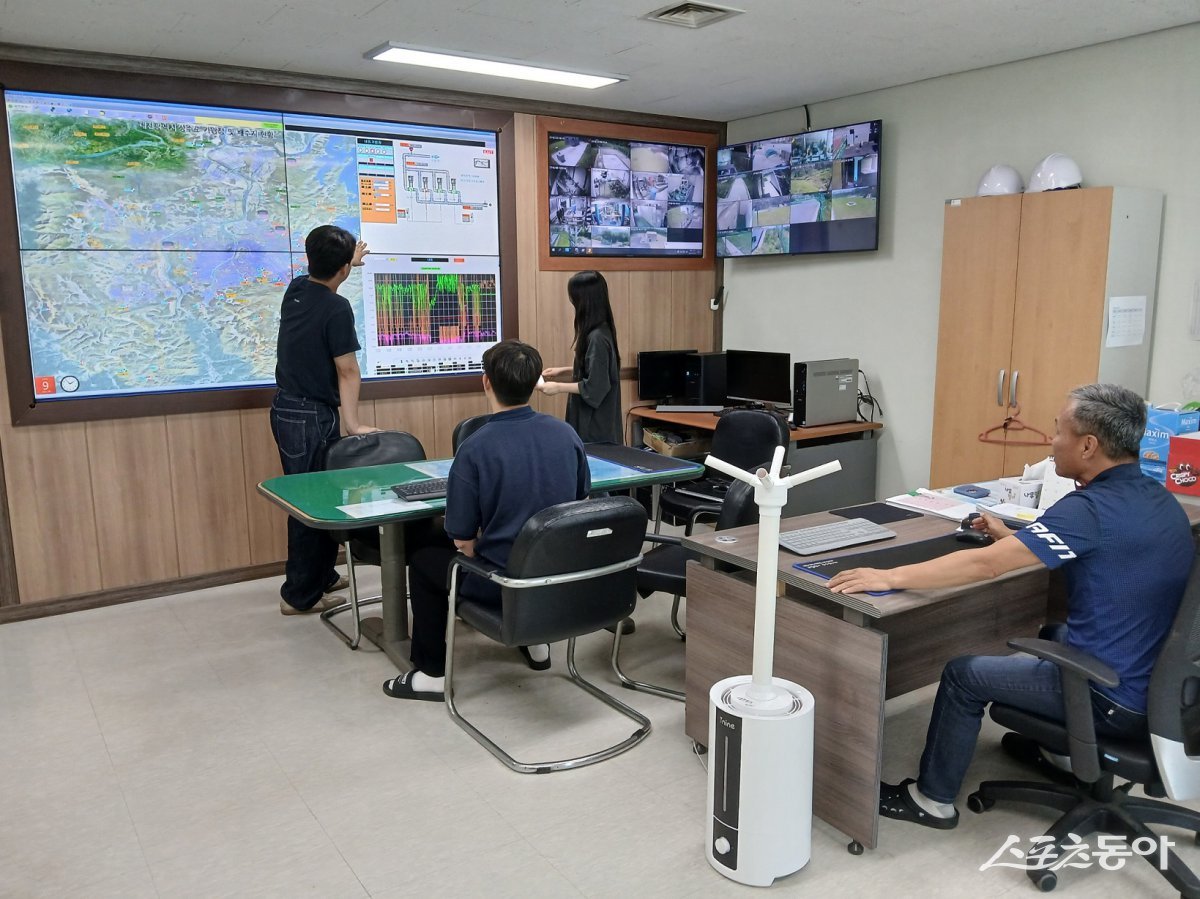 대전시 상수도사업본부가 여름철 폭염과 풍수해 등 재난 상황에 대비해 7월 14일부터 8월 29일까지 47일간 ‘하절기 급수상황실’을 운영하며 24시간 비상근무 체제에 돌입한다. 사진제공｜대전시