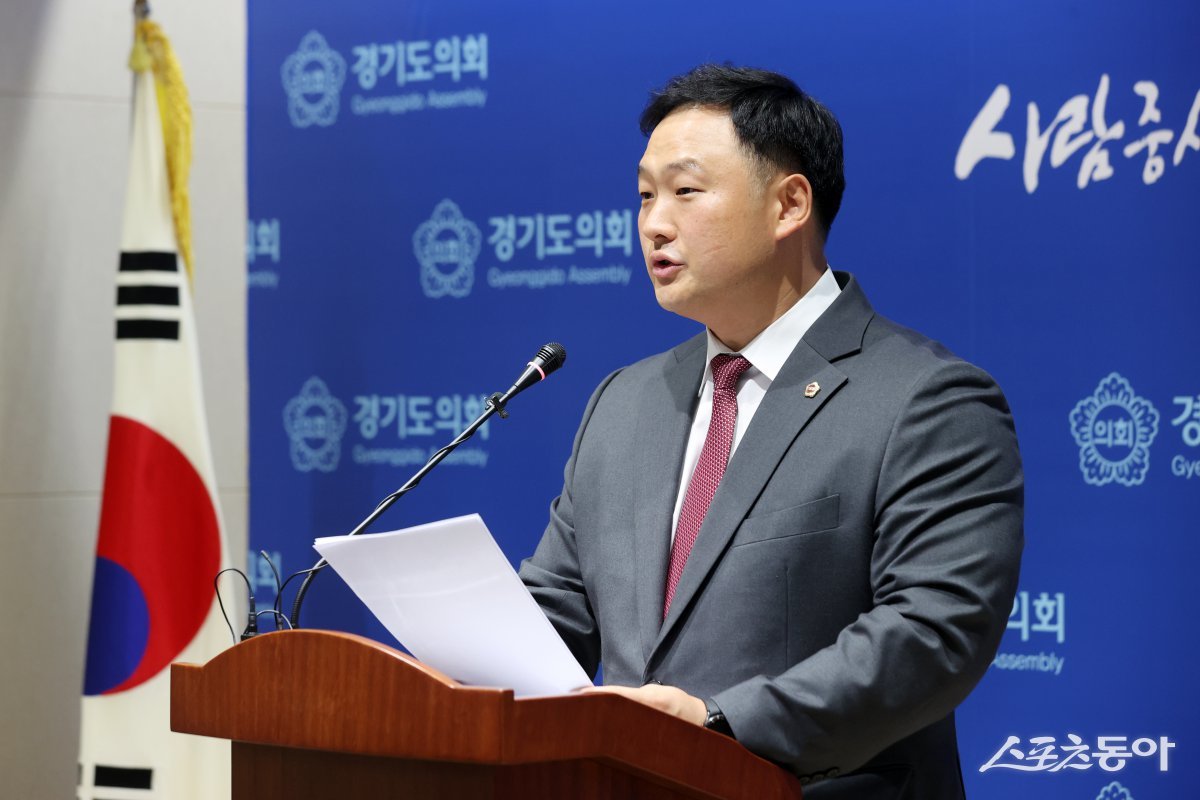 경기도의회 고준호 의원(국민의힘, 파주1)은 정부가 추진 중인 ‘민생회복 소비쿠폰’ 지급 결정에 대해 “선심성 포퓰리즘 정책”이라고 강하게 비판하며, 이에 따른 재정 부담을 경기도와 시군에 전가하고 있다고 주장했다. 사진제공|고준호 의원