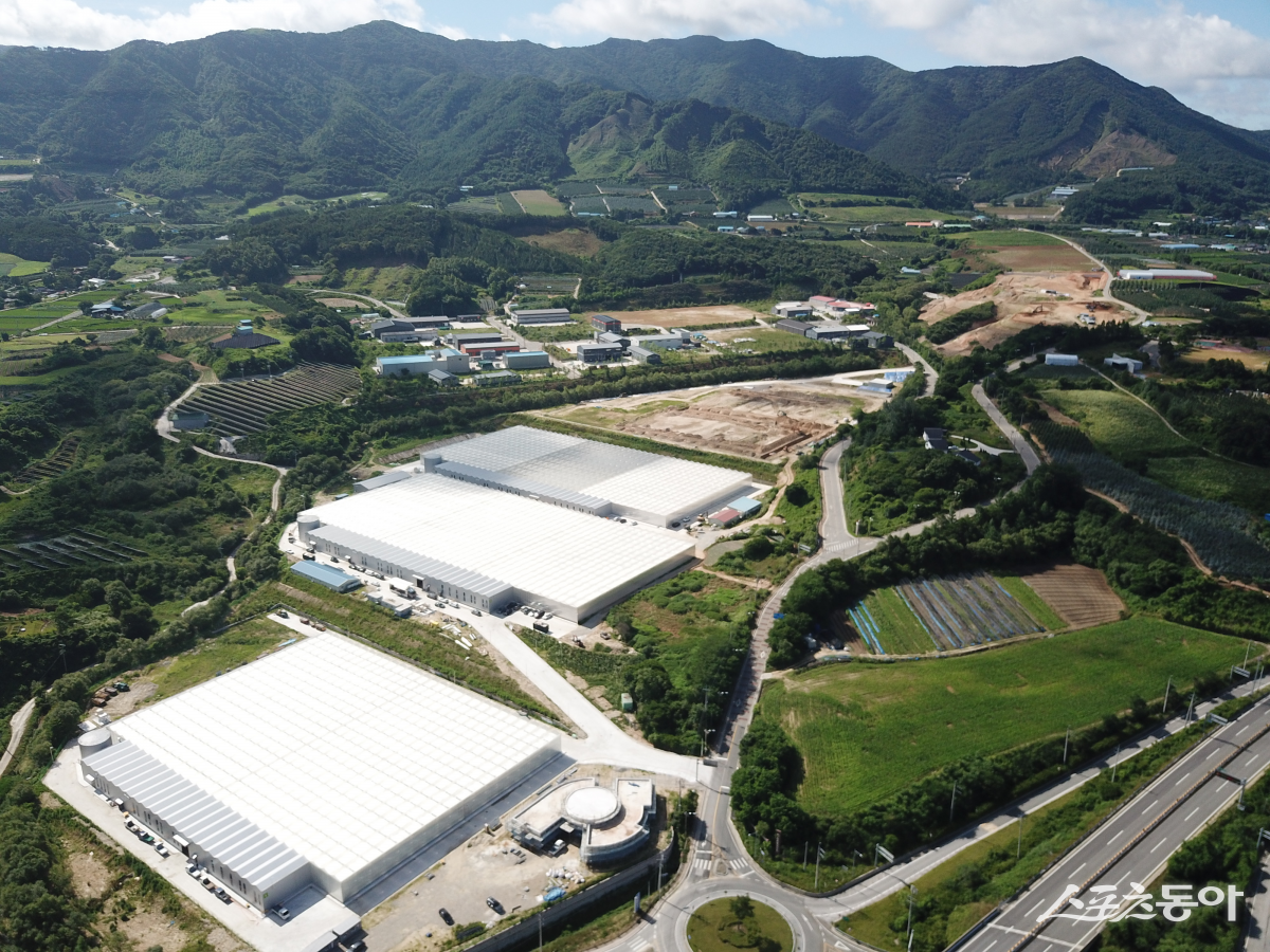 장수 지역특화 임대형 스마트팜. 사진제공=한국농어촌공사 전북지역본부