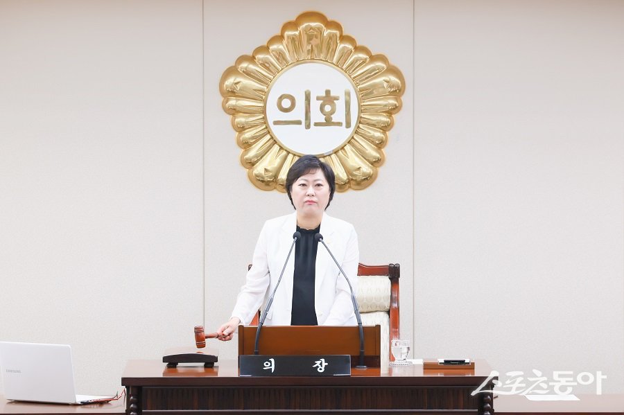 인천 부평구의회, 제270회 임시회에서 신임 의회운영위원회 위원장과 부위원장을 선출했다. 사진제공|인천 부평구의회