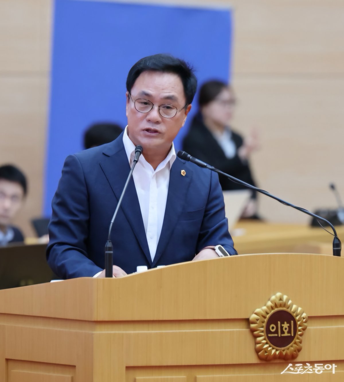 송형곤 전남도의원이 지난 18일 제392회 임시회 제2차 본회의에서 질의하고 있다. 사진제공=고흥군