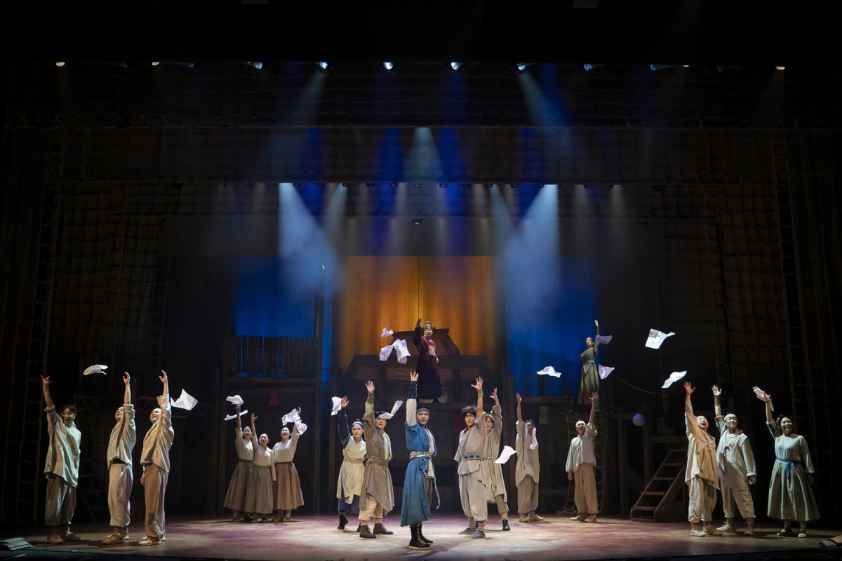 뮤지컬 ‘스웨그에이지 외쳐,조선!’ 한국 공연 장면 ( PL 엔터테인먼트 제공)